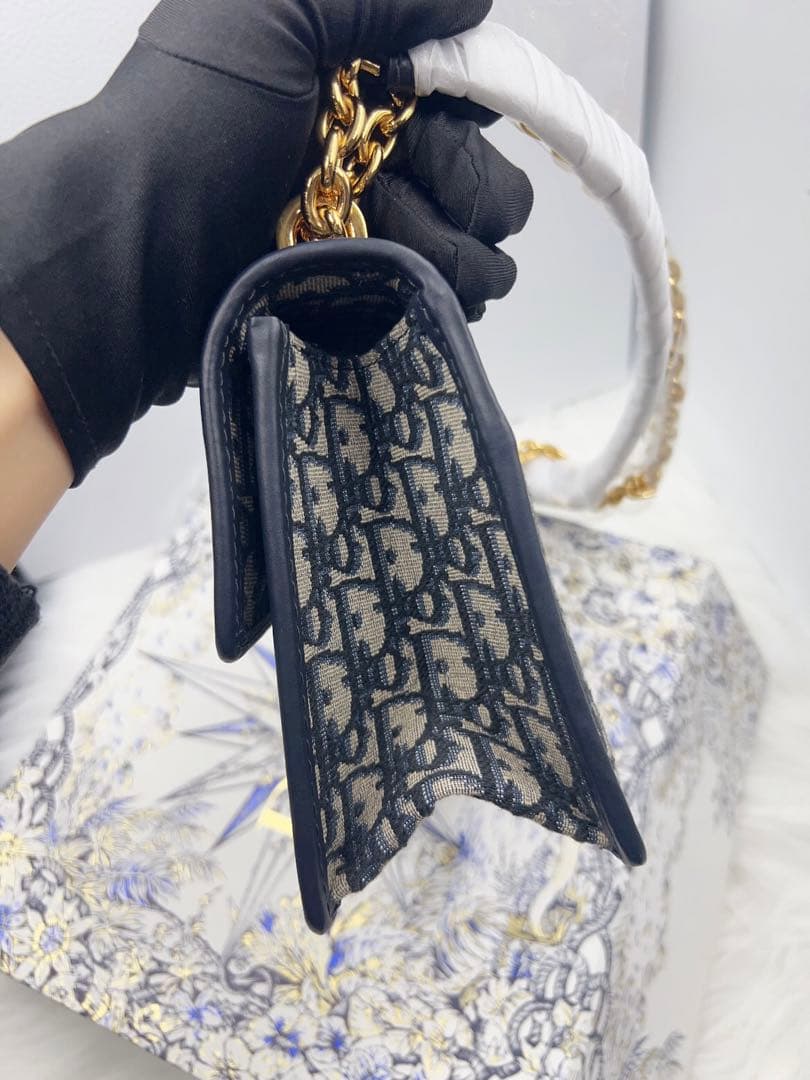 年末年始価格【実写画像】 ショルダーバッグ ネイビー/ベージュ