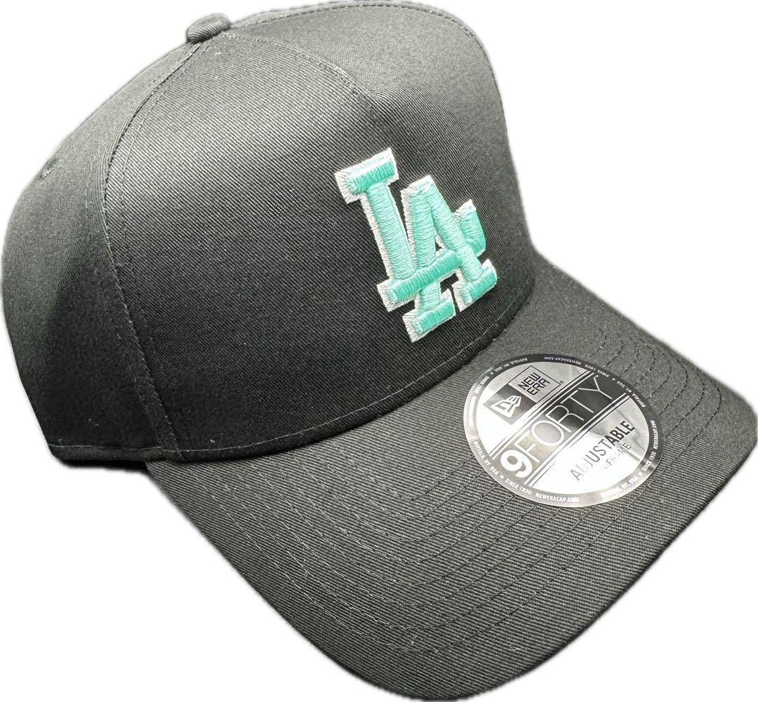 ティファニーブルー　キャップ　New Era LAドジャース　aqua void