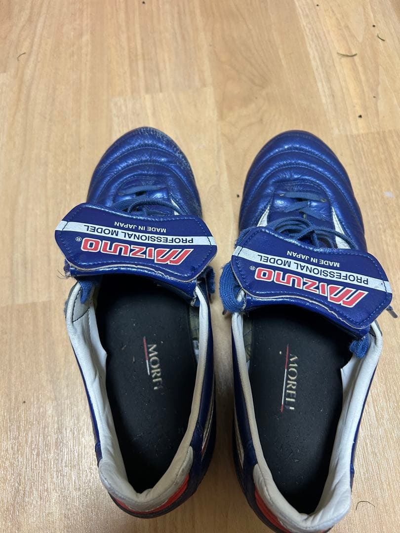 サッカースパイクミズノモレリア27センチ