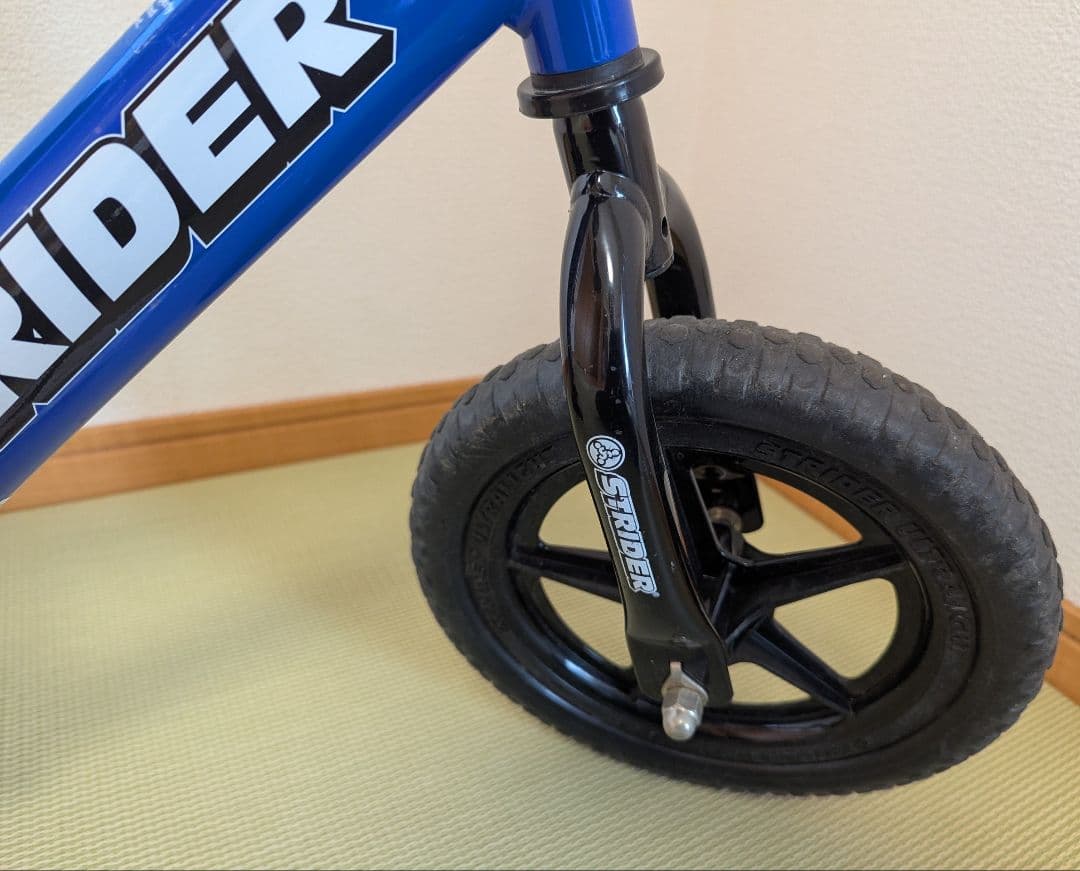 Very Nice STRIDER スポーツモデル 12インチ ストライダ