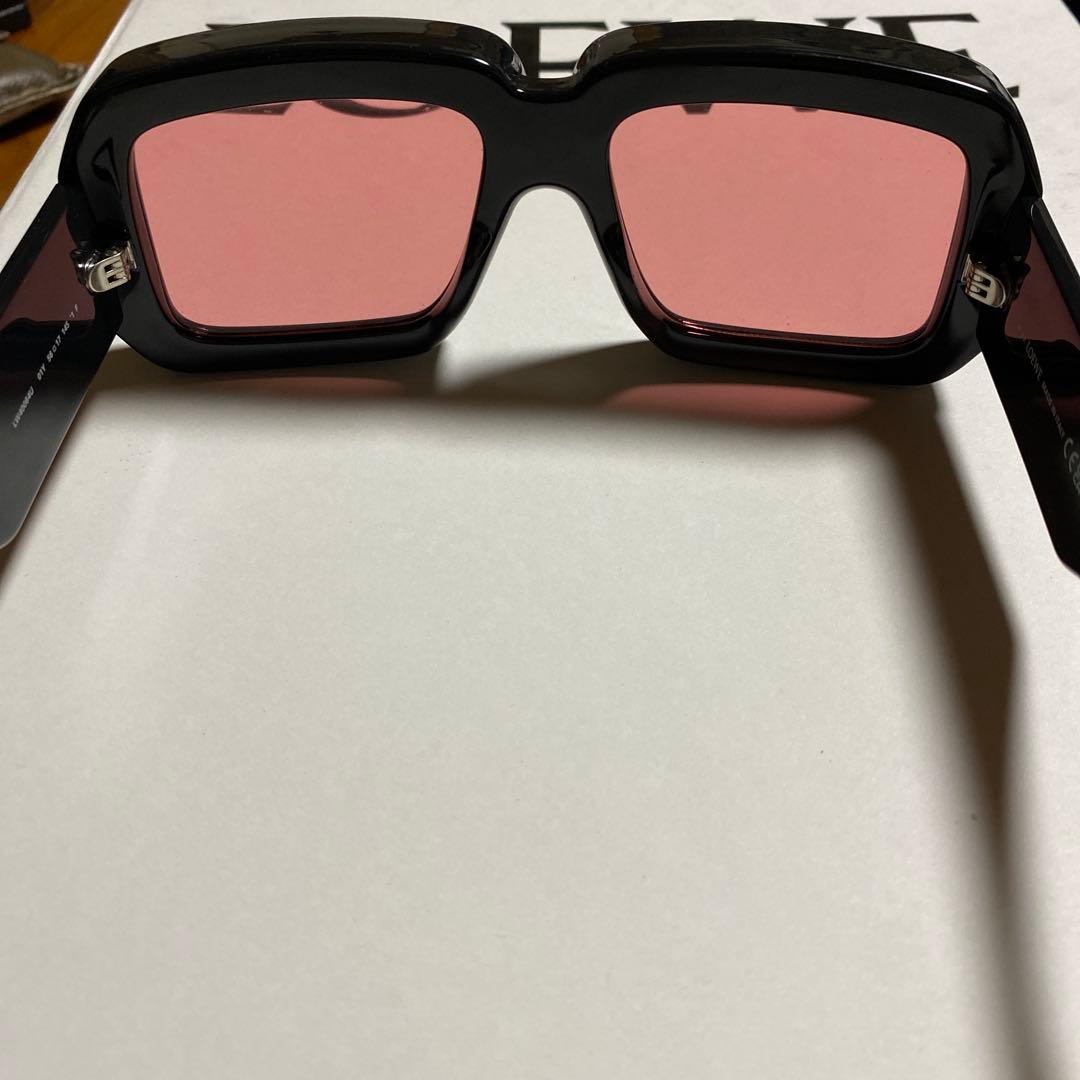 ロエベ　サングラス