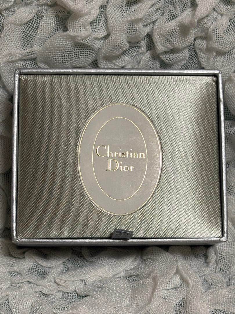 新品未使用　クリスチャンディオール　ブローチ