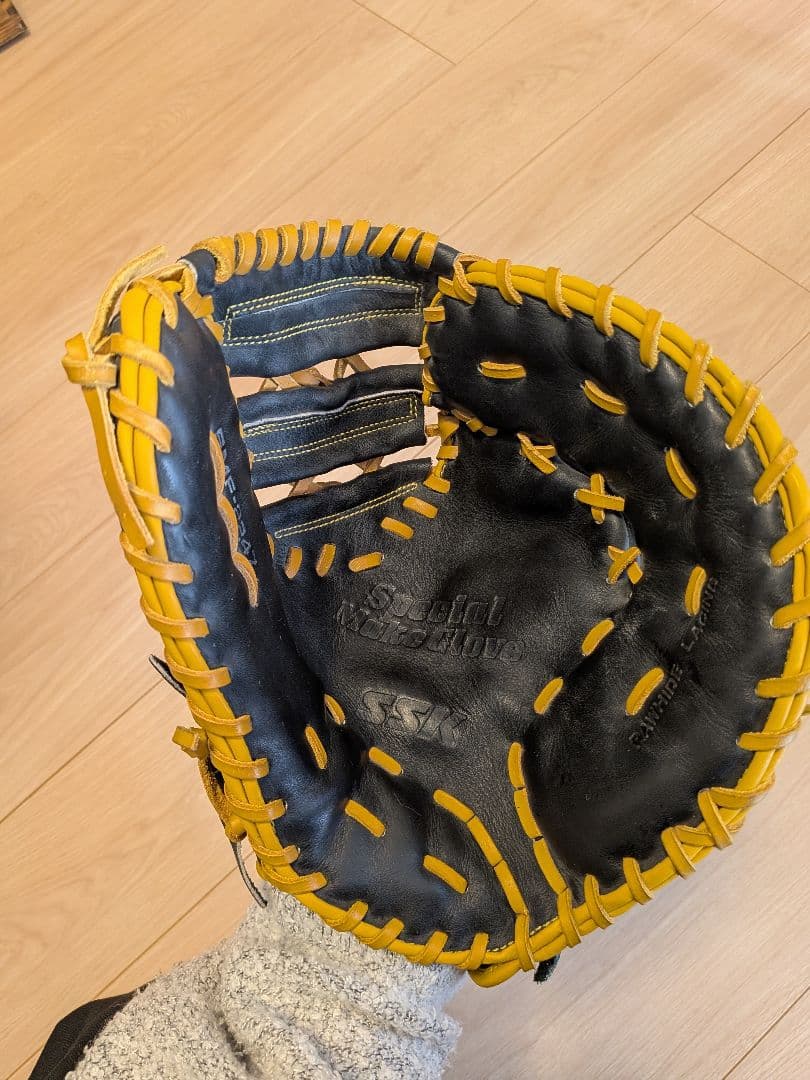 SSK ファーストミット　軟式用　大人用　右利き用