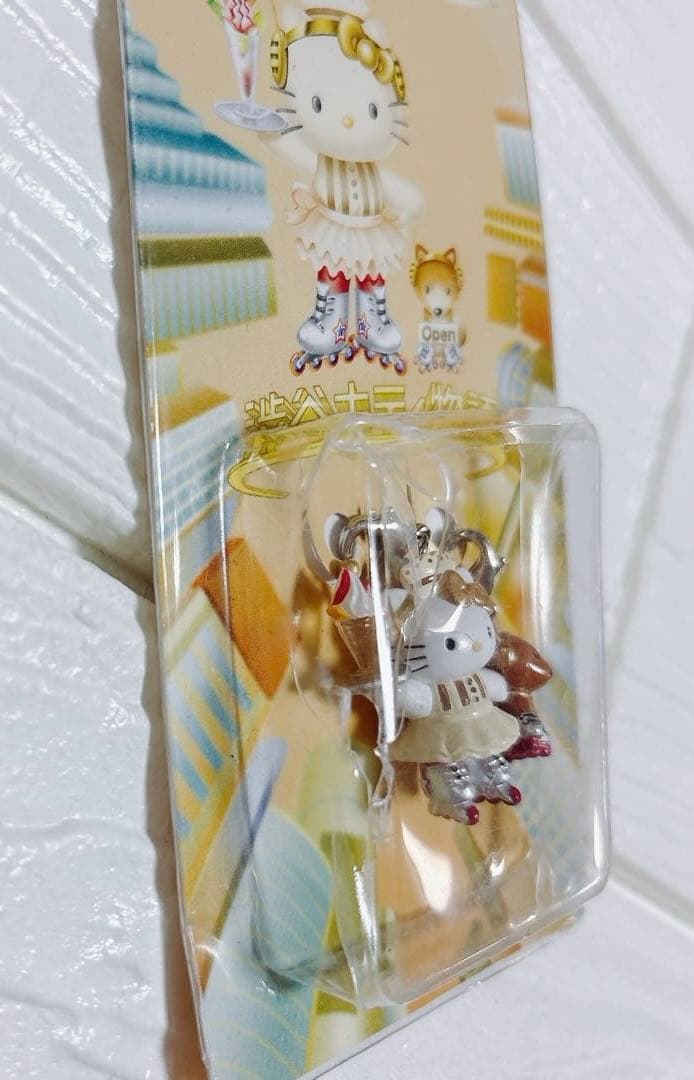 希少　渋谷キティ物語　チャーム