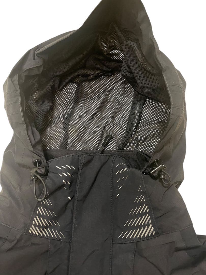 がまかつ　ゴアテックス　レインスーツ　Mサイズ Gamakatsu