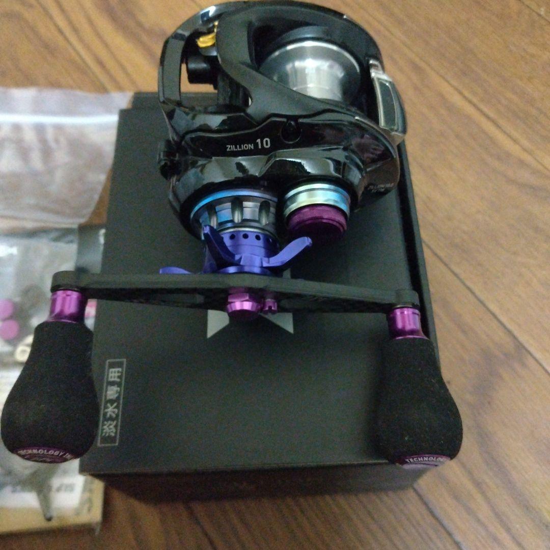 美品ジリオン10 左巻きリール 黒/紫　検スティーズ　アルファス　タトゥーラ