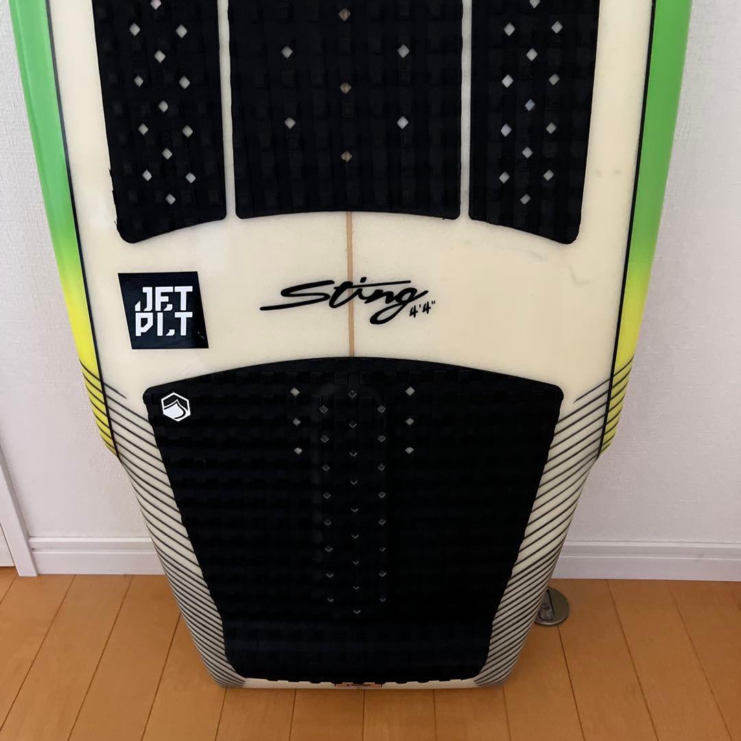 ウェイクサーフィン用ボード LIQUID FORCE Sting 4'4\"