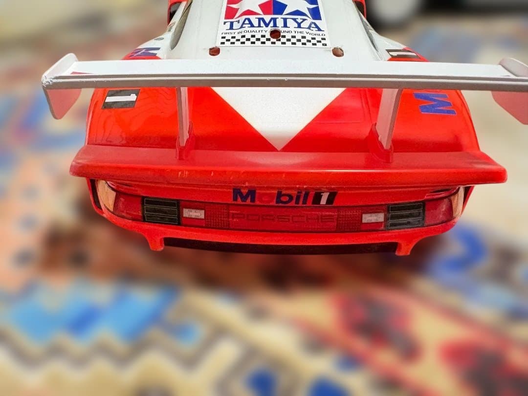 タミヤ 1/10RC ポルシェ911 GT1 ル・マン24時間 1997 ボディ