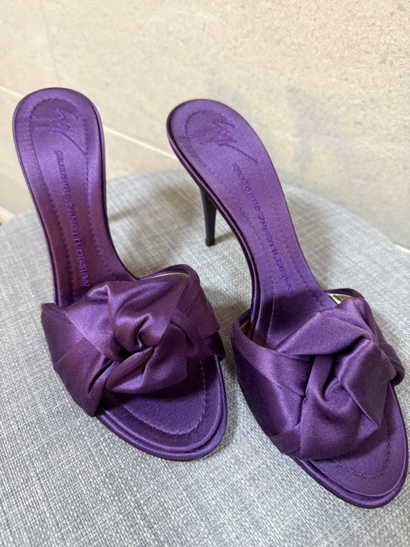 Giuseppe Zanotti・パープルミュール38