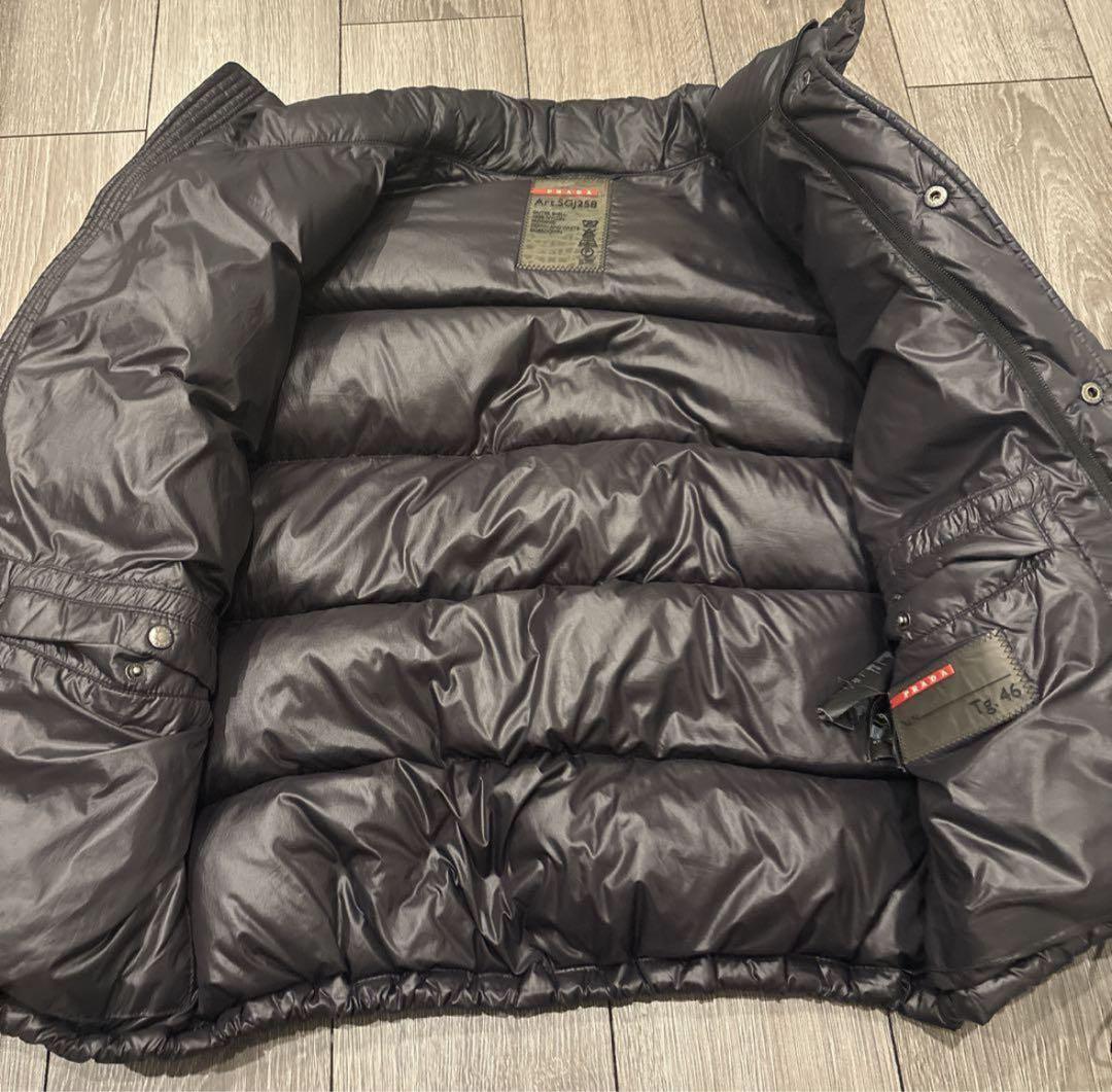 PRADA プラダ ダウンジャケット ブラック 黒