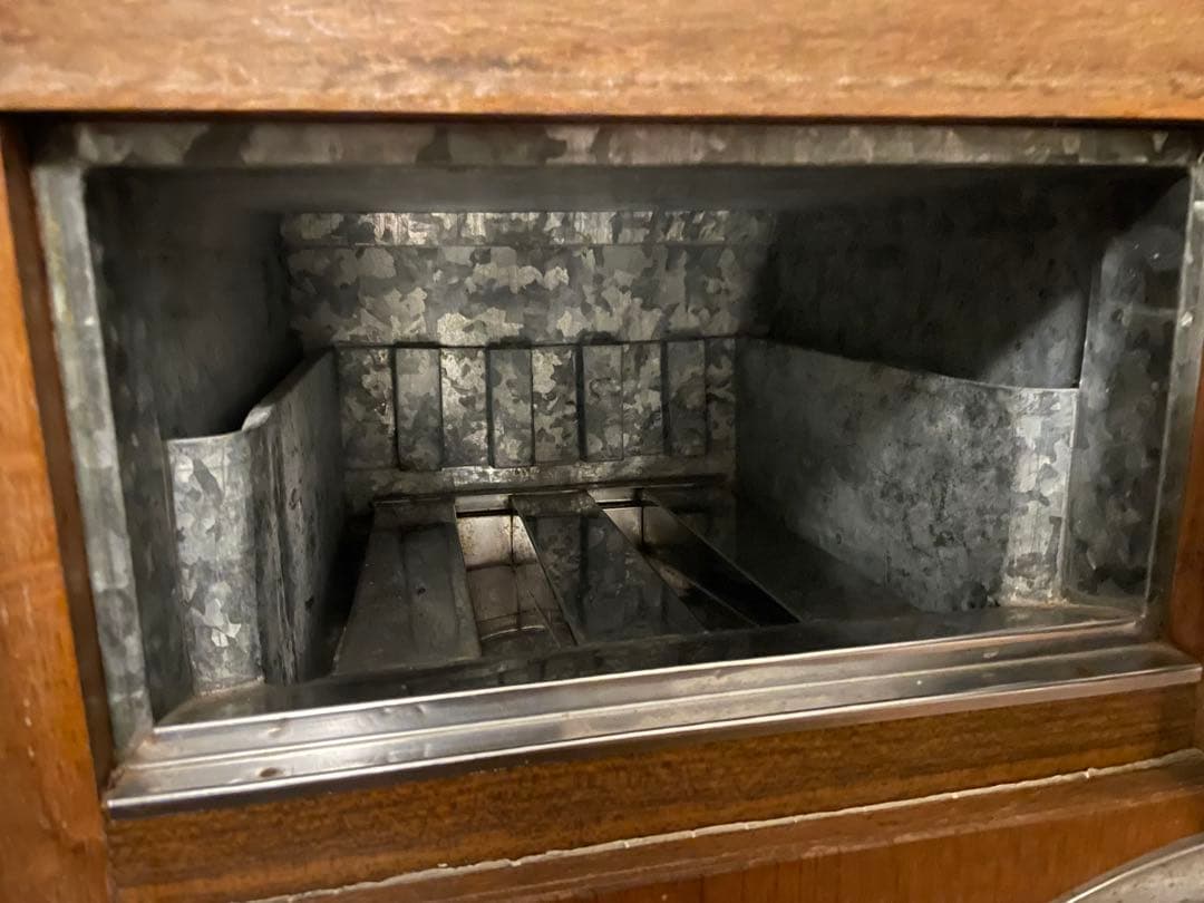 木製冷蔵庫 2ドア 金属内装　昭和レトロ アンティーク 氷冷蔵庫　日本冷機