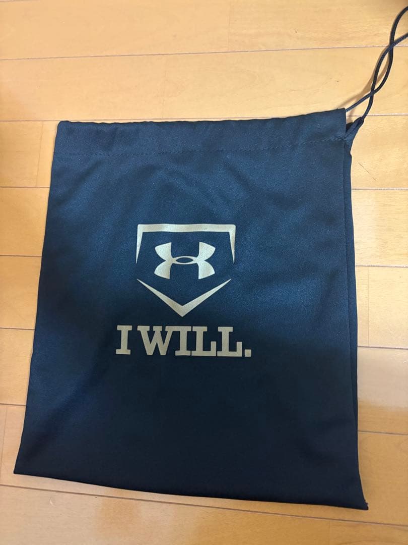 UNDER ARMOR 軟式内野手用グローブ