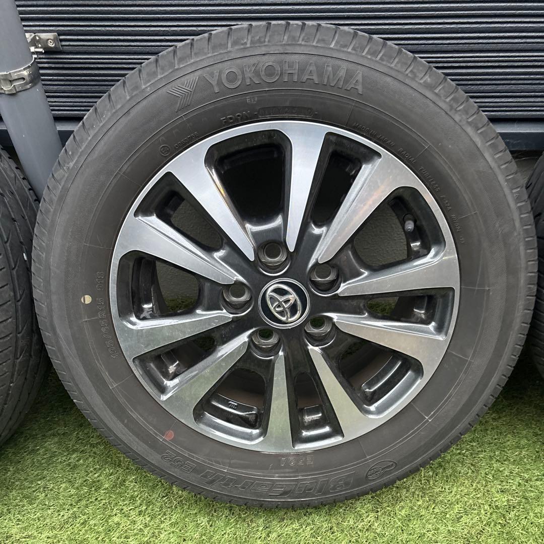 エスクァイア　ノア　ヴォクシー　ホイール４本