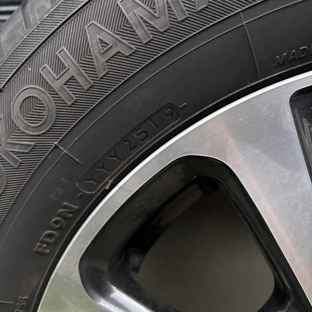 エスクァイア　ノア　ヴォクシー　ホイール４本