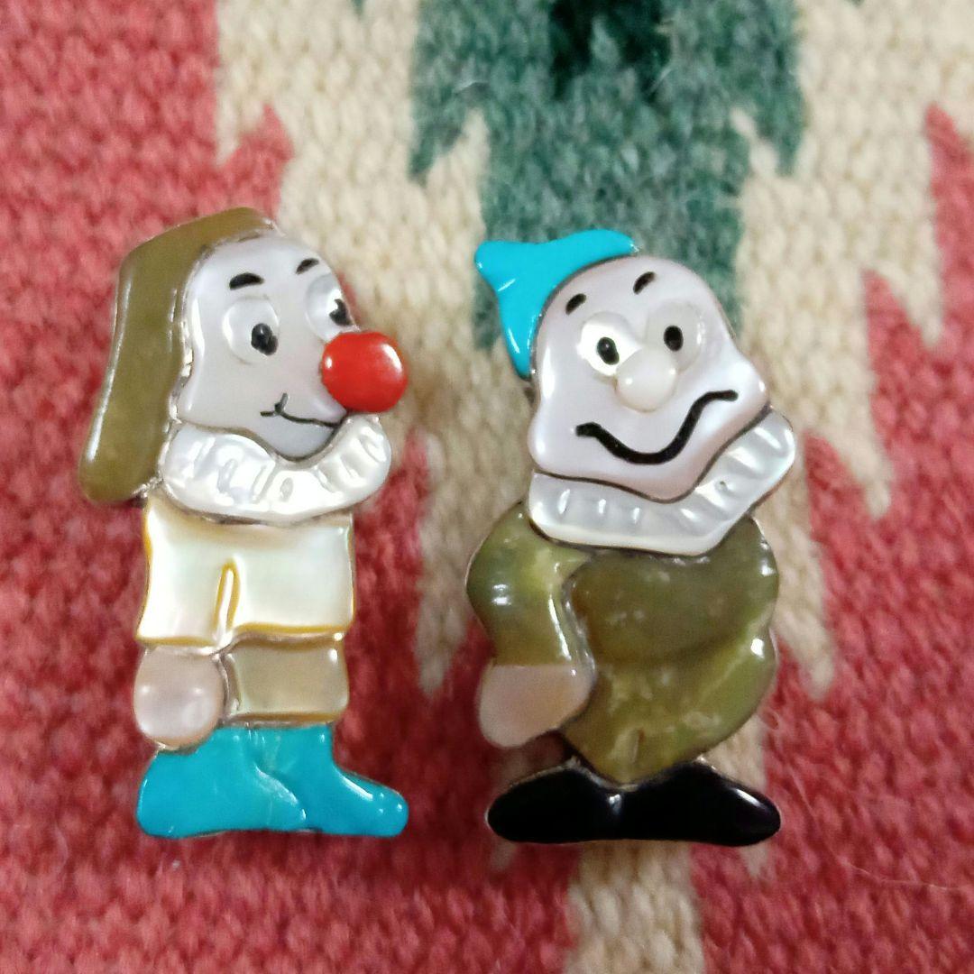 ズニ族　小人ペア　ブローチ インディアンジュエリー