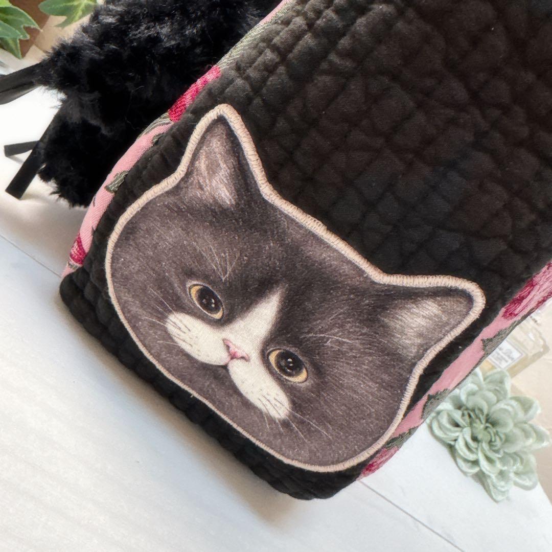 ゆ*ら様 コヤンイサムチョン♡ハチワレにゃんこの薔薇×ヌビポケット付きトートバッ