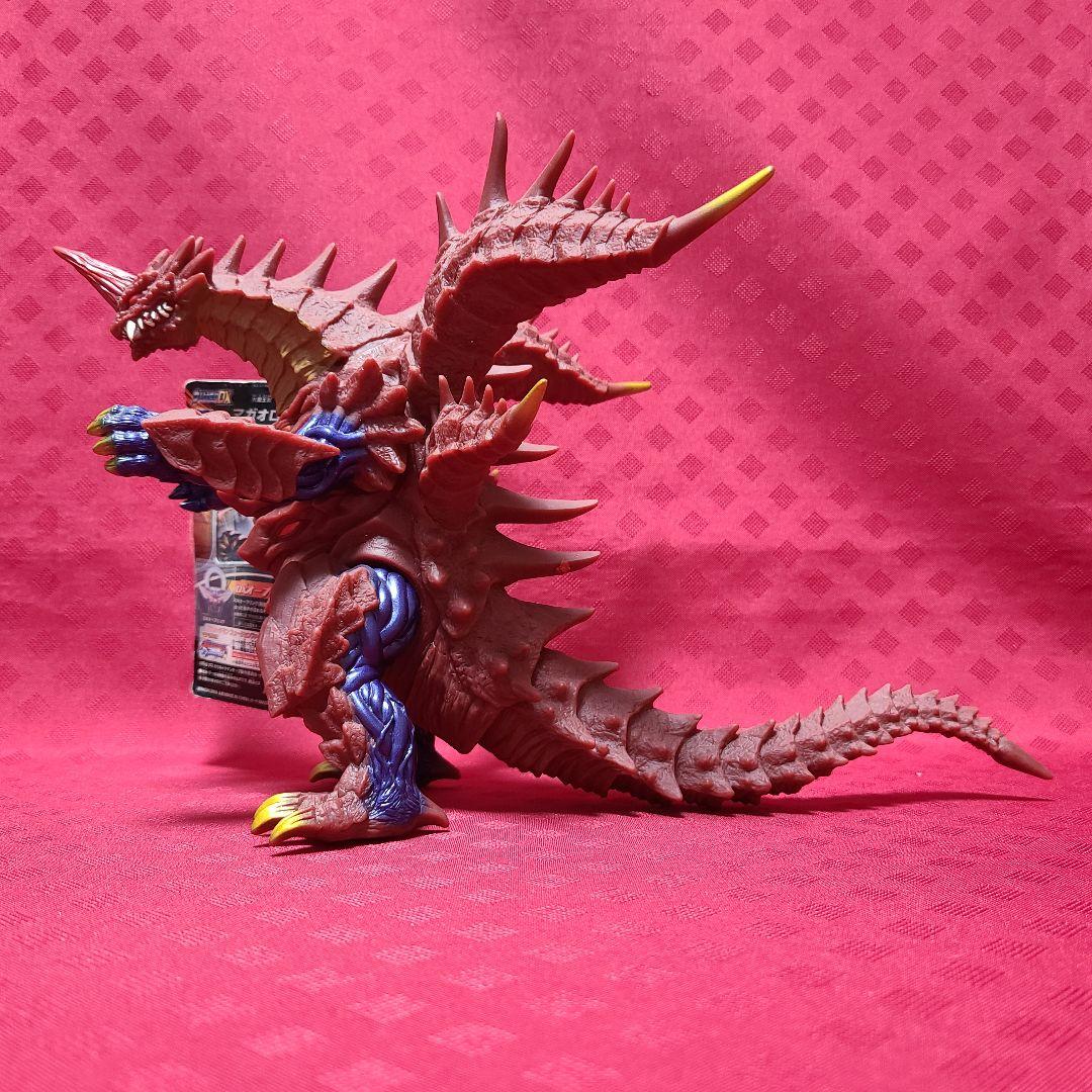 【ジャンク】 バンダイ 大魔王獣 マガオロチ ウルトラ怪獣DX ソフビ タグ付き