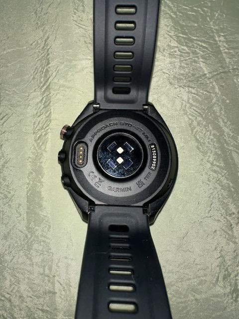 ガーミンアプローチs70 ブロンズ ゴルフナビ機能付き