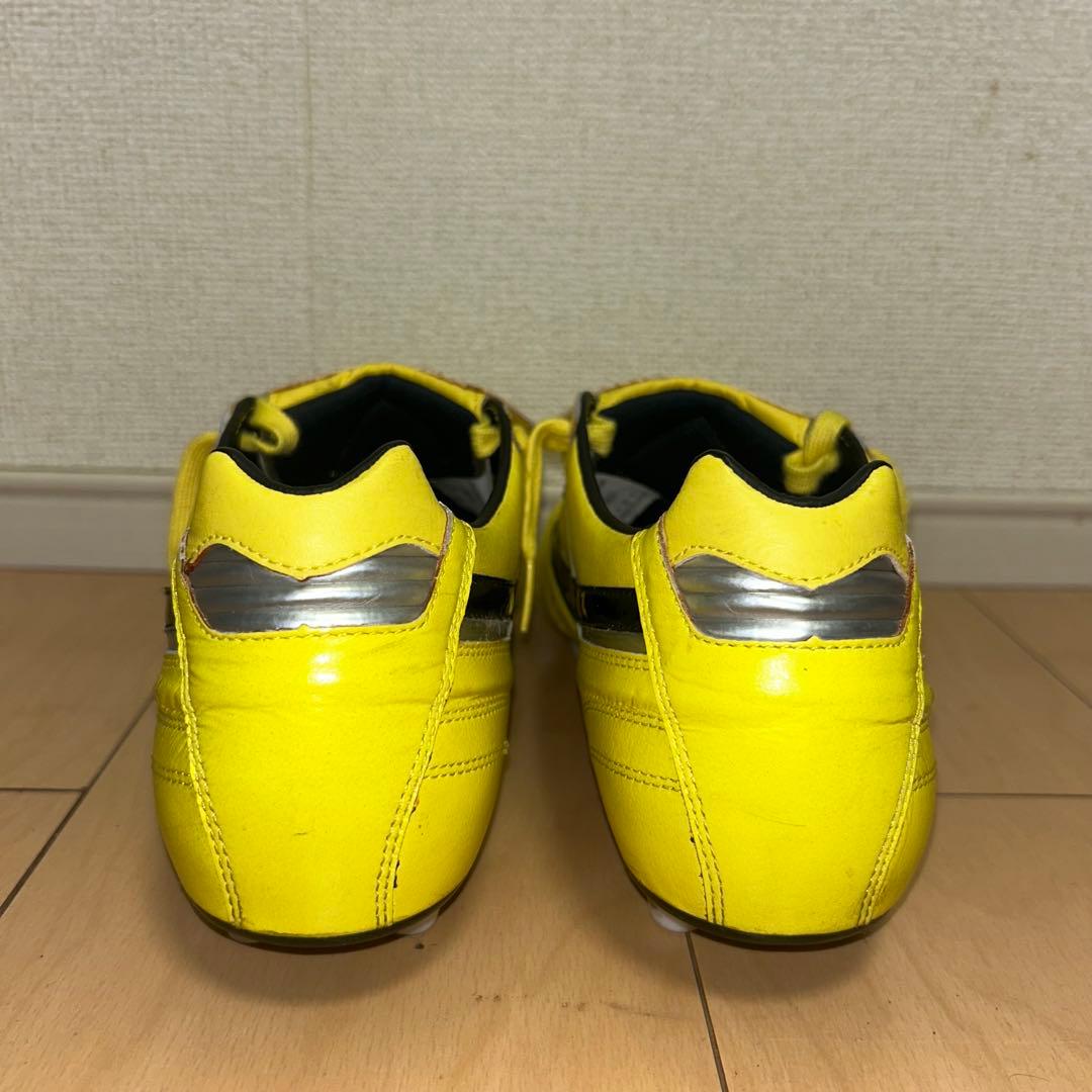 モレリア2 黄色