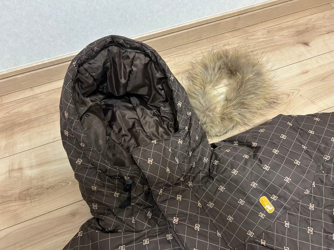 新品同様! DC SHOE スノーボードウェアー上下セット！