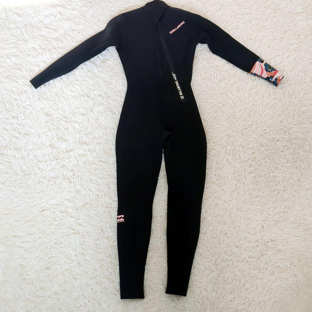 美品✨️BILLABONG レディース フルウェットスーツ L　花柄　紺