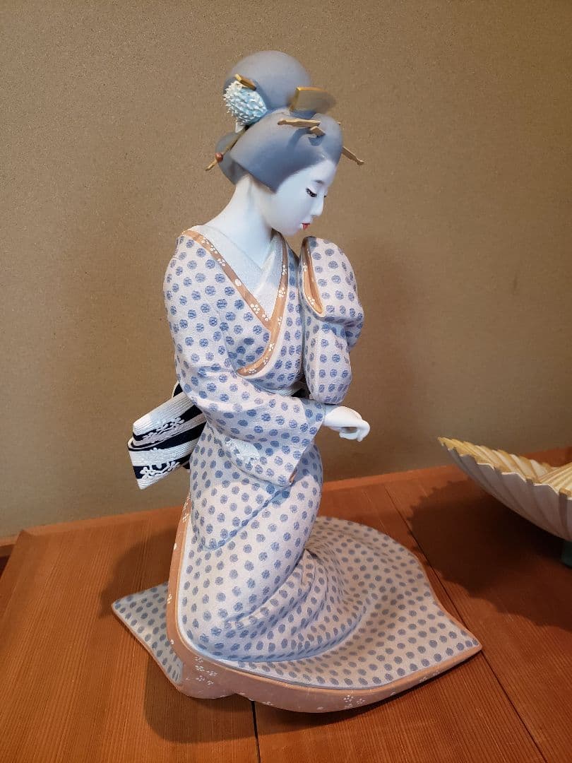 博多人形「上方舞」初代西頭哲三郎作