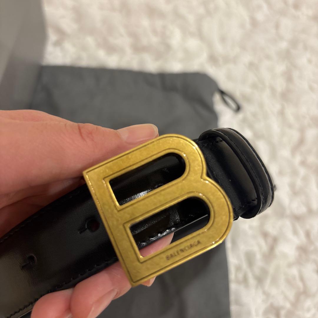 BALENCIAGA ブラックレザー ベルト Bロゴバックル