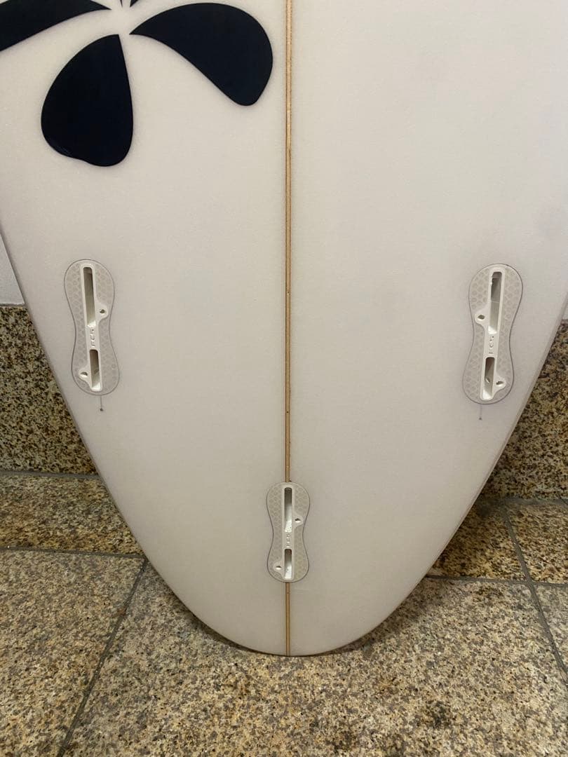 DICK BREWER 5’9 ショートボード （シェイパー:Ogama)