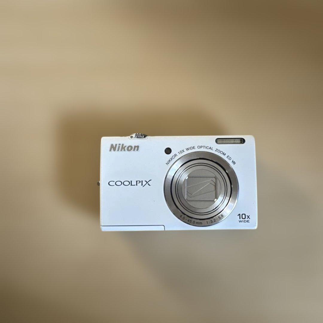 ニコン　クールピクス　S6200 nikon coolpix