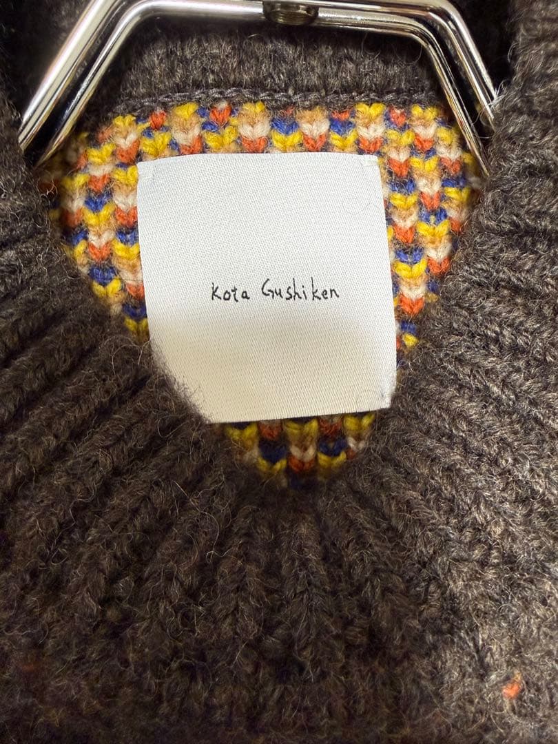 【美品！】kota gushiken真珠の耳飾りの少女ニット サイズ1