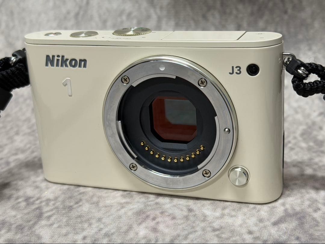 Nikon 1 J2 ホワイト