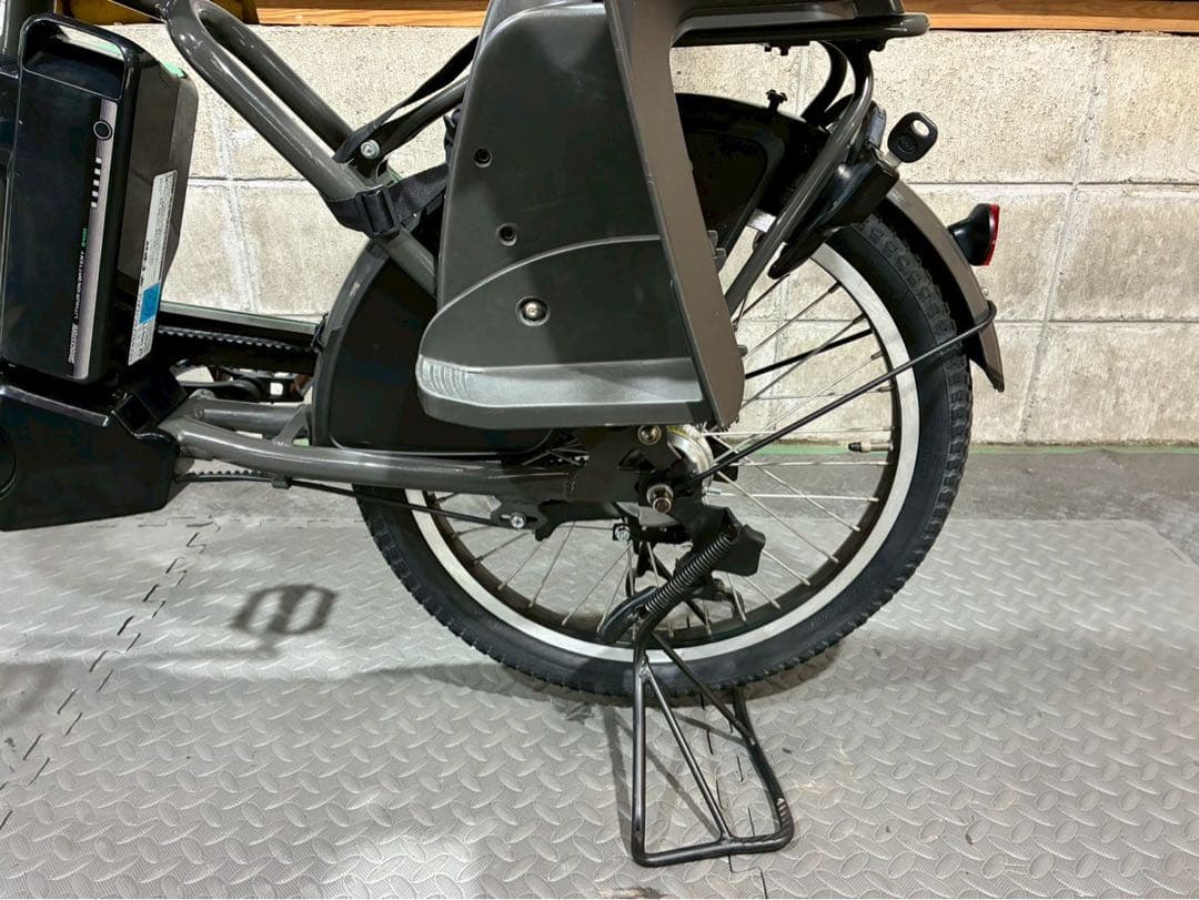 №8707電動自転車 ブリヂストン　ビッケ 24/20インチ✨極上良品バッテリー