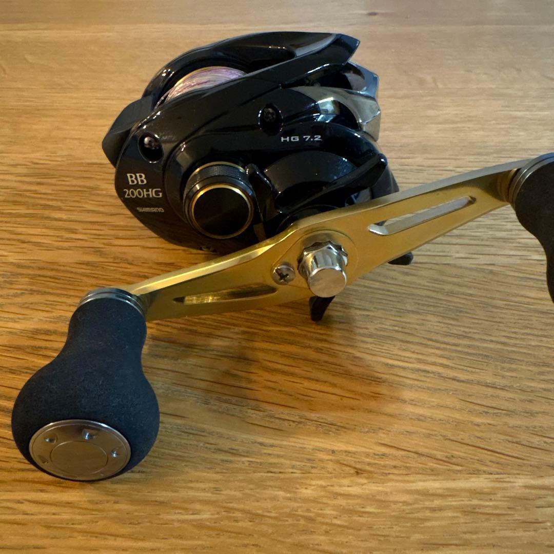 グラップラーBB 200HG 両軸リール