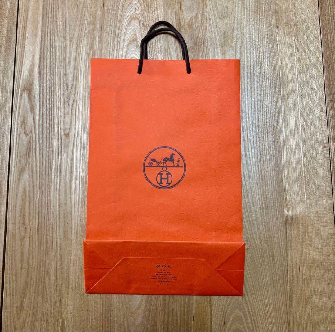 新品未使用】HERMES オレンジ　バスタオル　H柄　箱 • 袋 付き