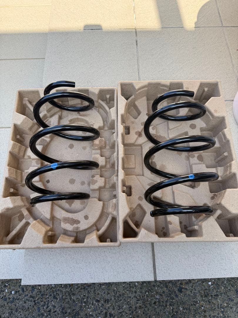 デリカD5 純正サスペンション一式