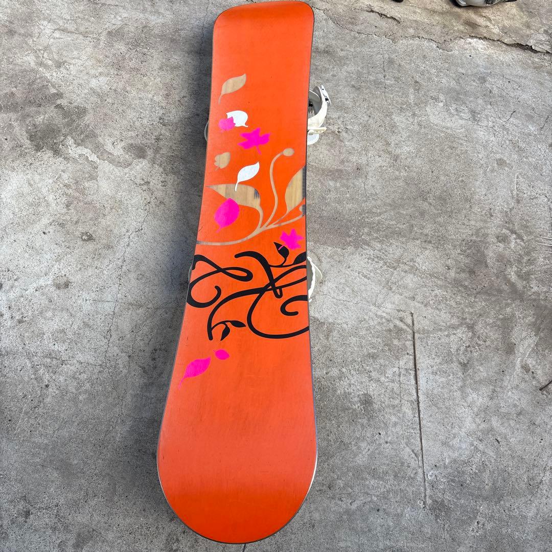 FLUX 花柄ビンディング ホワイト