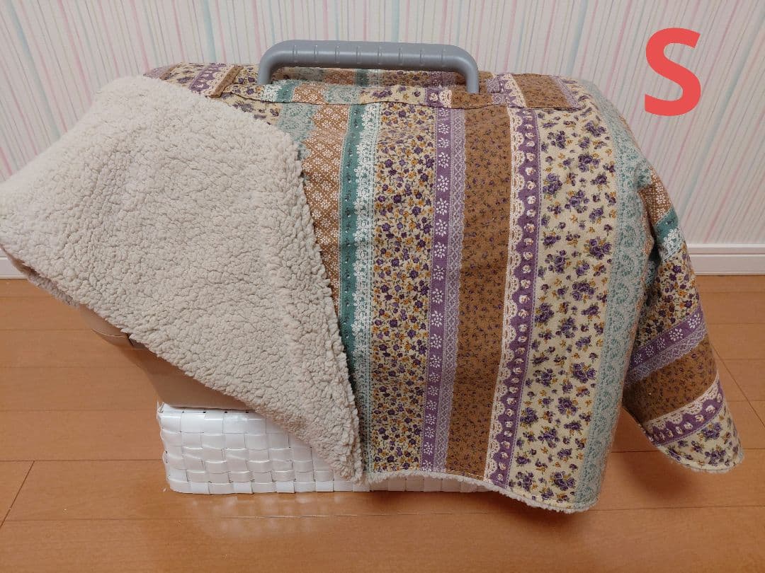 クレートカバーS　小花ボーダー×ボア