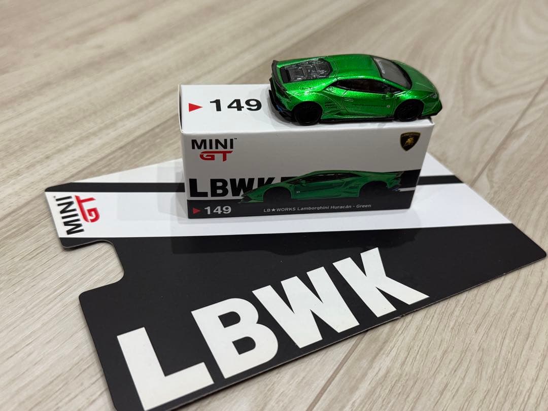 MINI GT 149 LBWORKS Huraln Green ウラカン