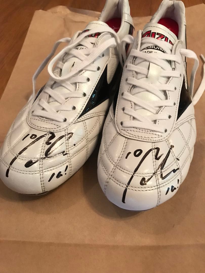 大分トリニータ　野村直輝　実使用スパイク&スパイク入れ