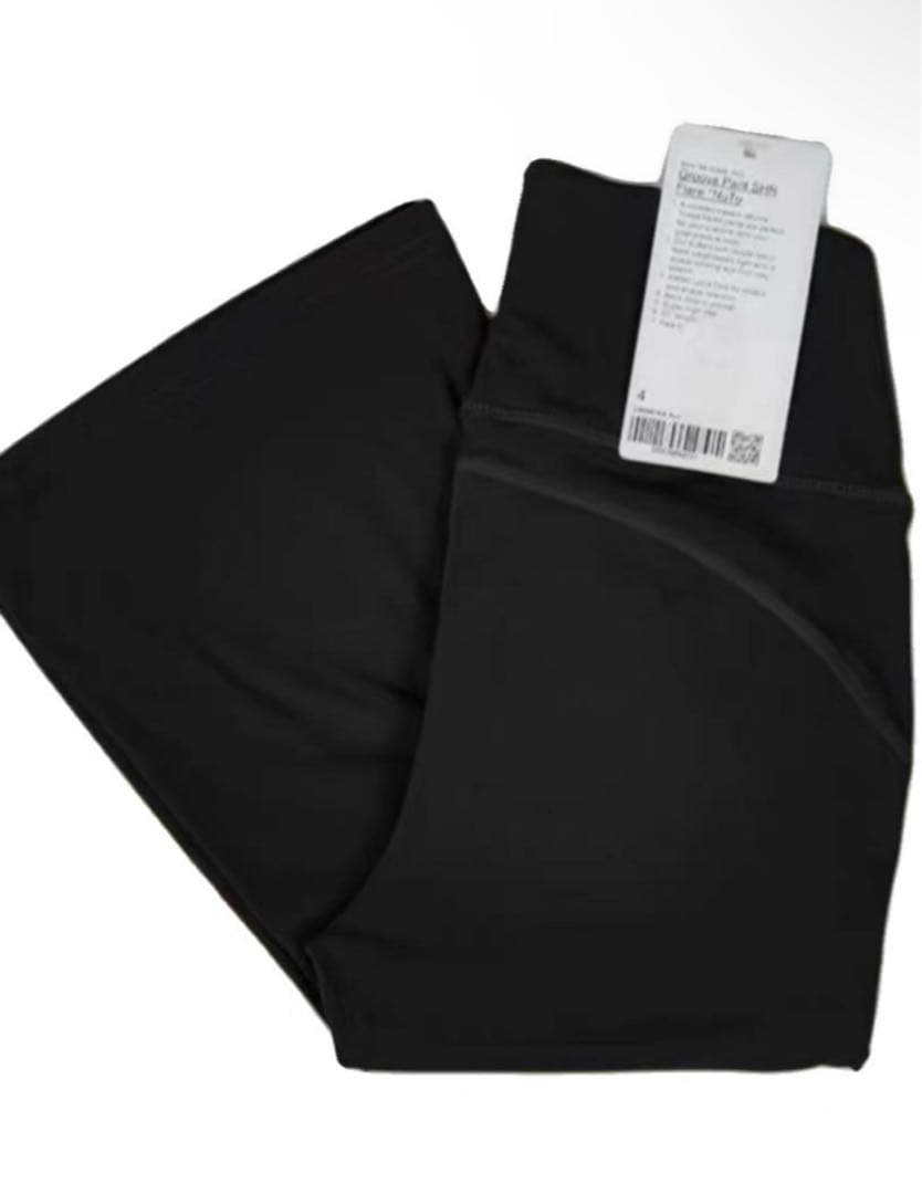 Saho　連休セール♪新品Lululemon Groove 2枚セット