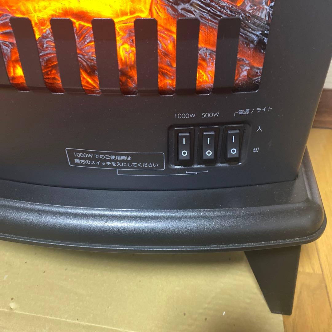 ニトリ　ミドルワイド暖炉型ファンヒーター 2021年製