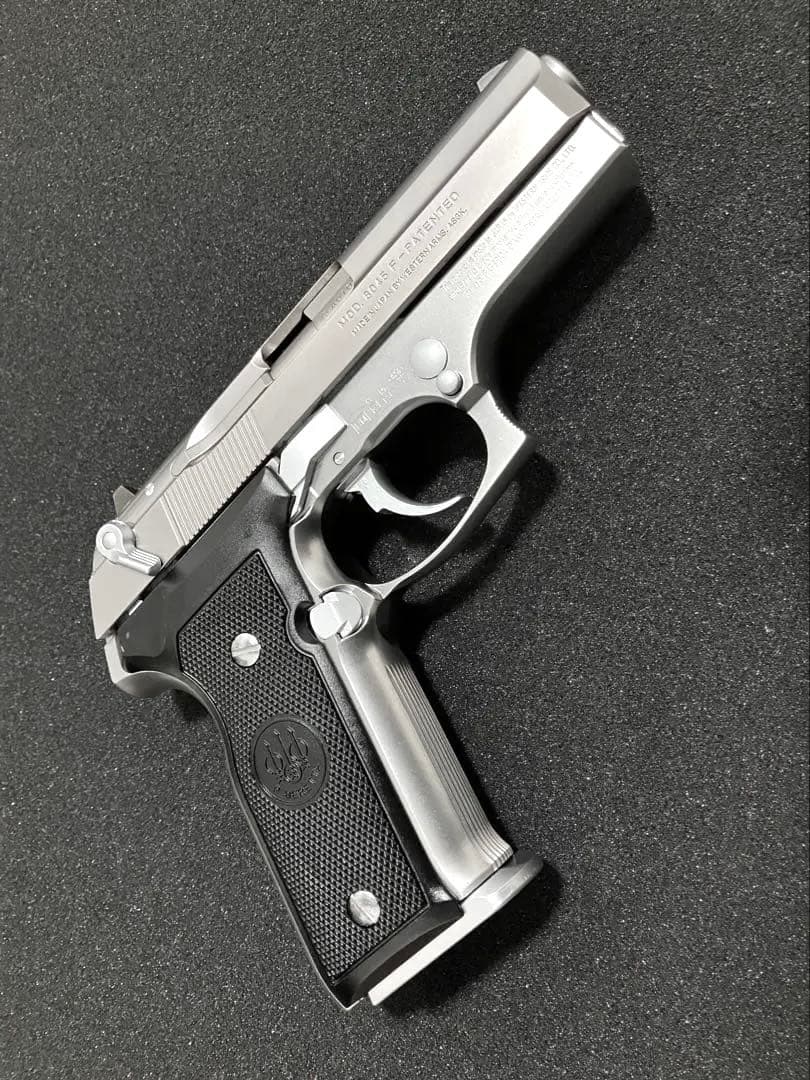 WA ウェスタンアームズ　クーガーF M8045 INOX シルバー　ガスガン