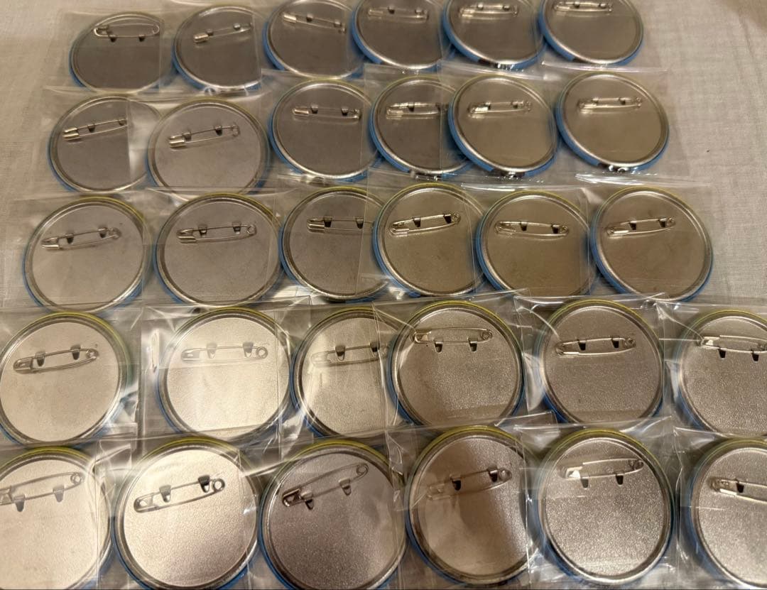 轟焦凍 幼少期 缶バッジ