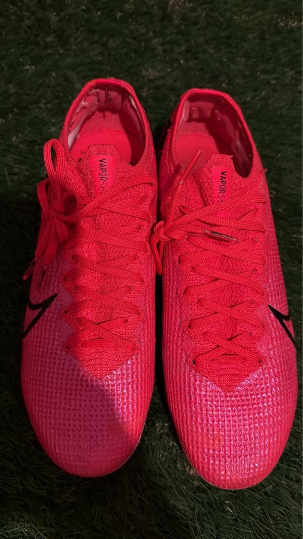 ナイキ マーキュリアル ヴェイパー13