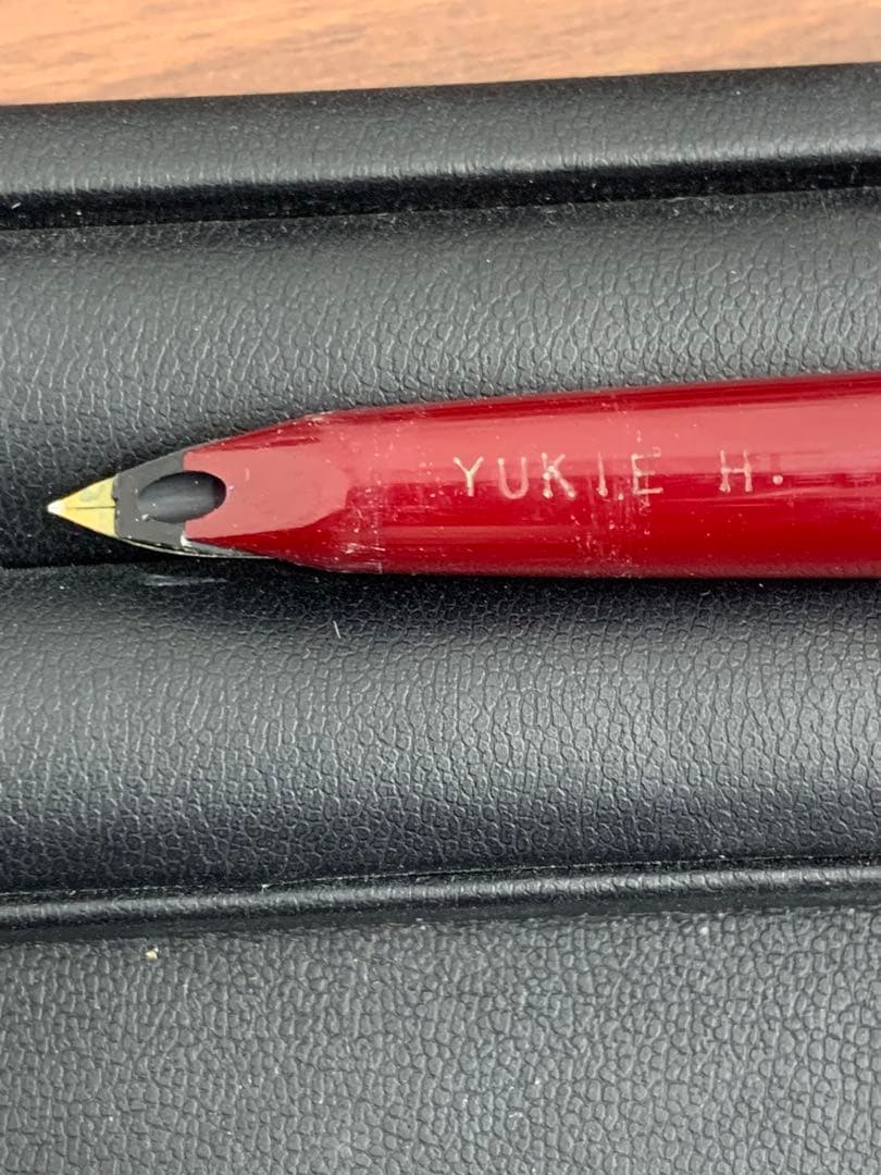 Pelikan 万年筆 赤 樹脂製 ドイツ製