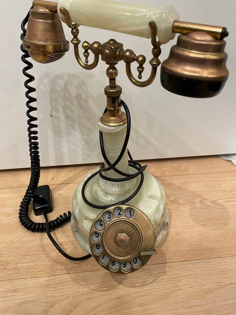 アンティーク電話機　ダイヤル式　TELART VIREGGIO 大理石