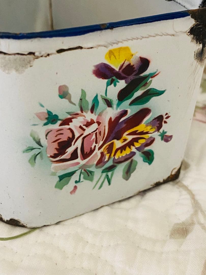 ＊フランスアンティーク＊ホーロー＊JAPY＊薔薇とパンジー＊アリュメット缶＊