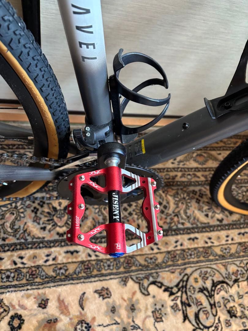 ネスト　ガベル　グラベルロードバイク　新古車同様