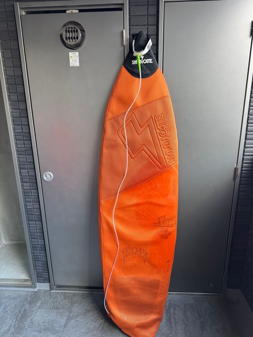 【中古】PLACEBO MAYHEM TABLET2 6’.0” サーフボード