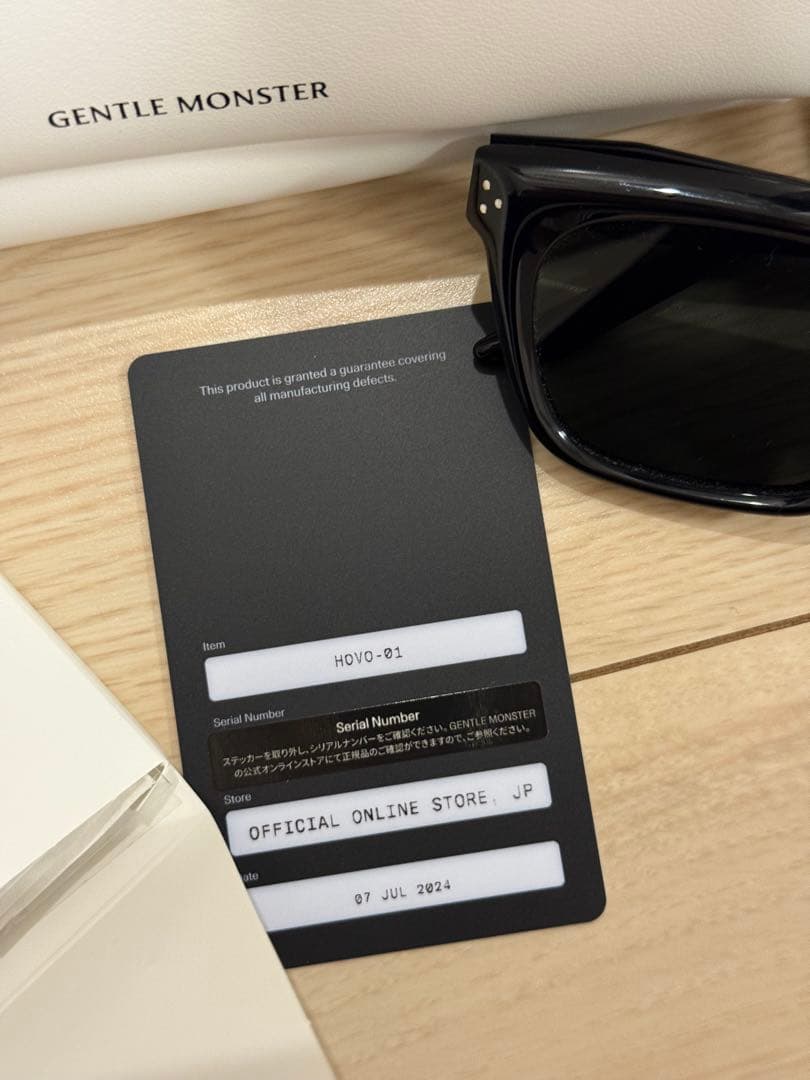 小物 GENTLE MONSTER HOVO